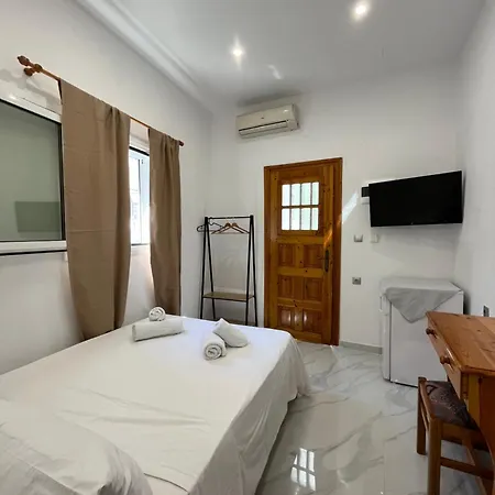 Ready * Σκιάθος Πόλη